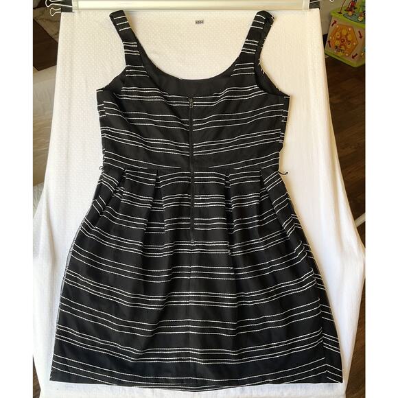 Bcbgeneration Women Dress 10 Black Striped Fit & Flare Zipper Sleeveless - Picture 9 of 10